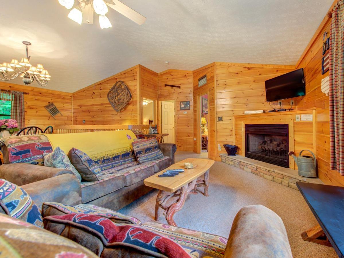 Great Expectations, 3 Bedrooms, Fireplace, Pool Table, Hot Tub, Sleeps 10 Gatlinburg Exterior photo