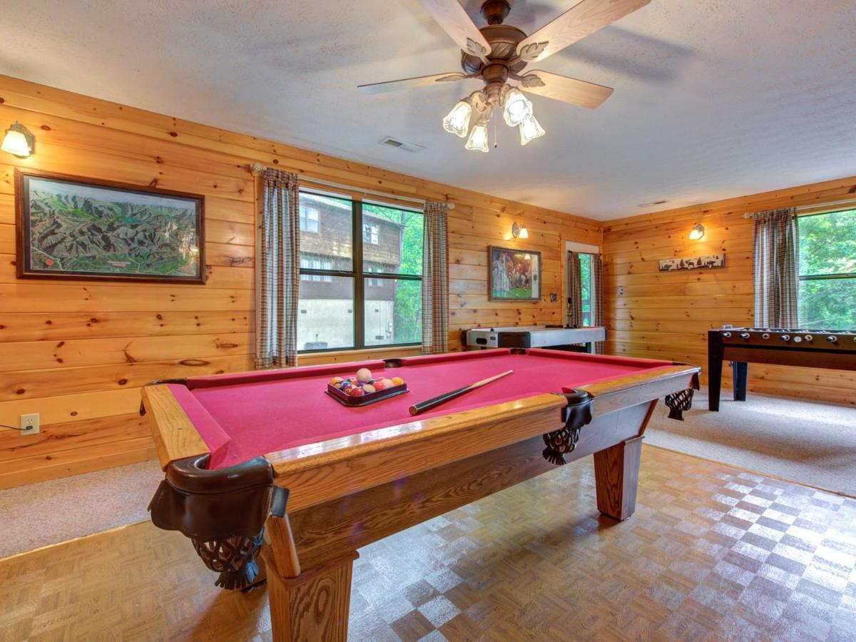 Great Expectations, 3 Bedrooms, Fireplace, Pool Table, Hot Tub, Sleeps 10 Gatlinburg Exterior photo